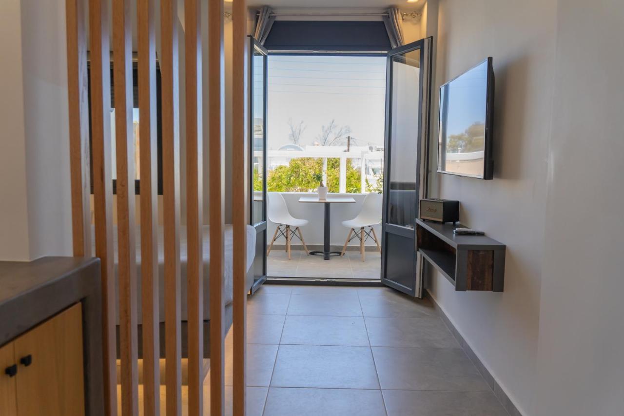 George & Joanna Suites Santorini Fira  Exterior foto